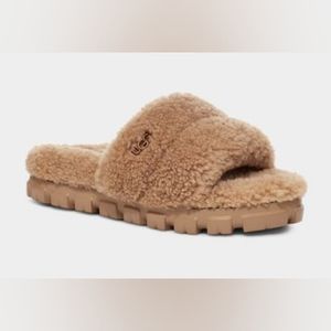 NWT UGG size 11 woman's Cozetta Curly Slippers